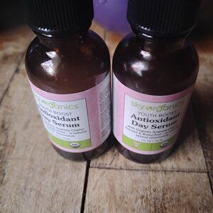 2x ONE OUNCE bottles SKYE ORGANICS YOUTH BOOST SERUM
